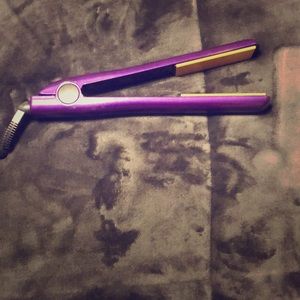 Purple Hair Straightner